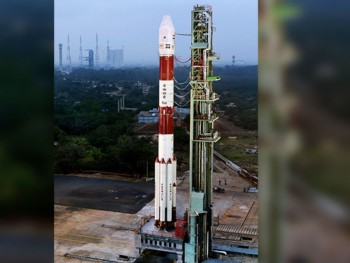 Ấn Độ trở thành nhà cung cấp dịch vụ phóng vệ tinh giá rẻ toàn cầu