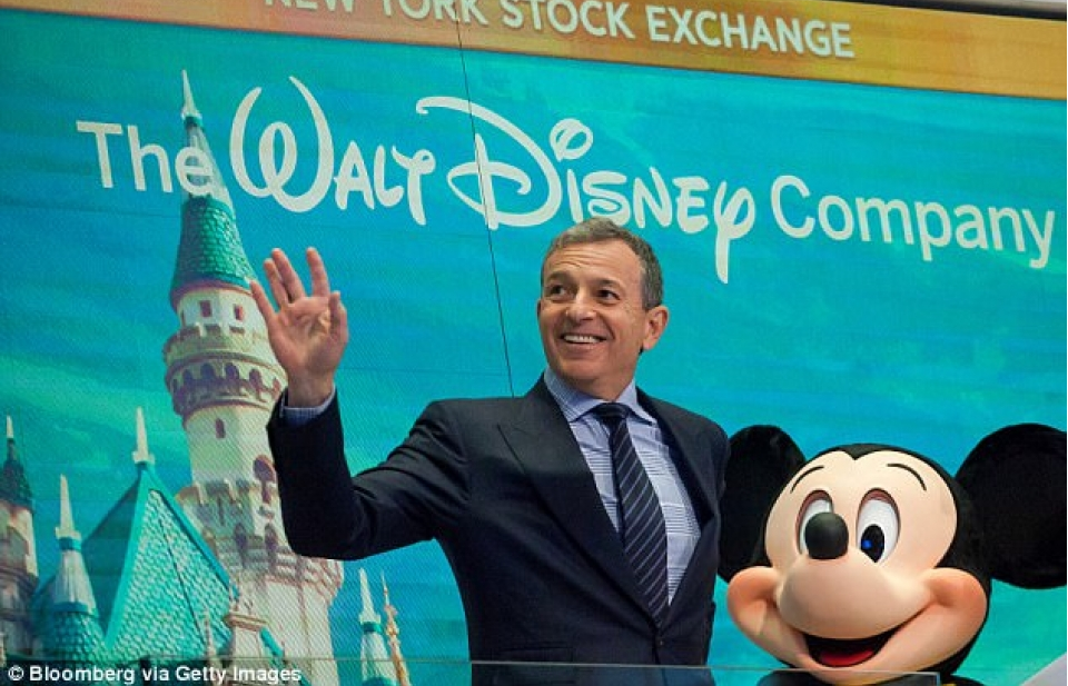 ​Walt Disney mạnh tay chi thưởng cho nhân viên