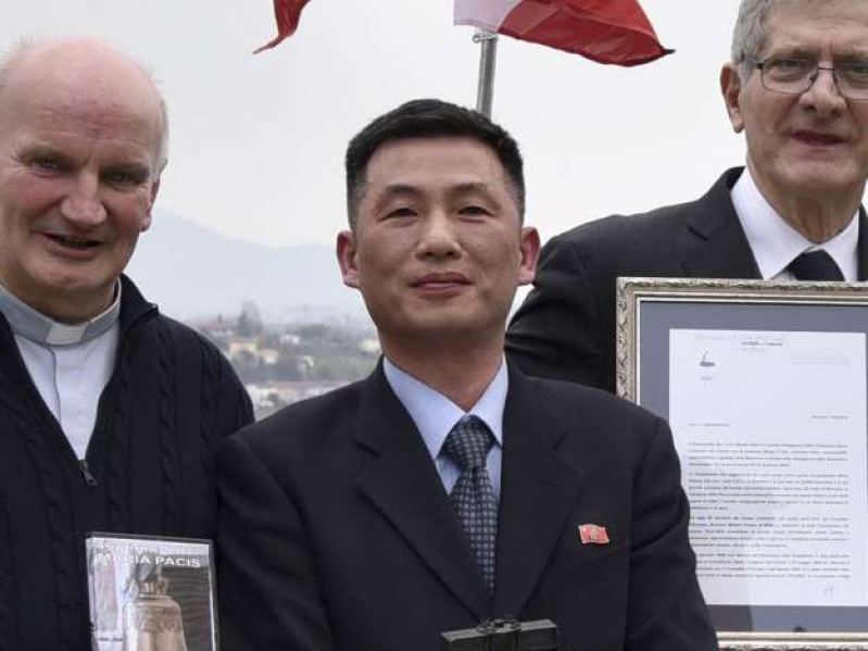 Bình Nhưỡng truy tìm nhà ngoại giao Triều Tiên tại Italy đào tẩu