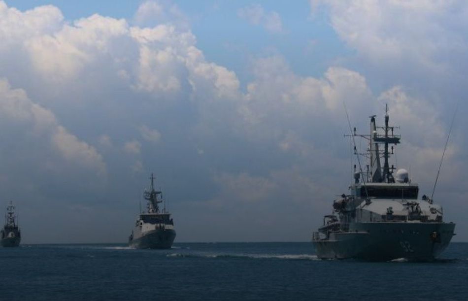 Indonesia triển khai máy bay, tàu chiến đến quần đảo gần Biển Đông