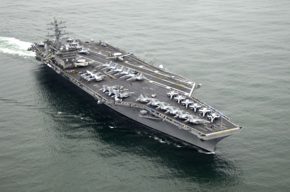 Lấy lý do 'đe dọa từ Iran', Mỹ tuyên bố duy trì hiện diện của tàu sân bay USS Nimitz ở vùng Vịnh