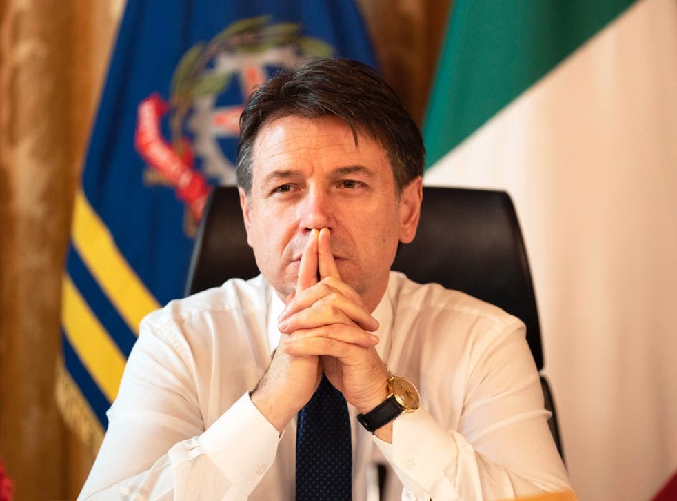 Vừa từ chức, Thủ tướng Italy Giuseppe Conte. (Nguồn: EPA) kêu gọi thành lập chính phủ mới 'cứu nguy dân tộc'