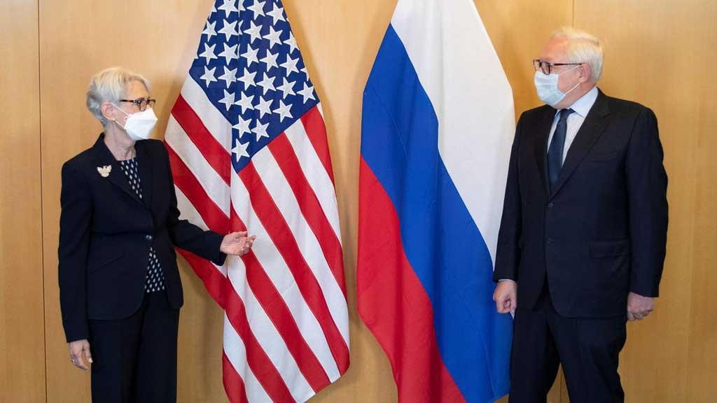 Nga: Mỹ cảm thấy không thoải mái khi tổ chức đối thoại song phương với Moscow. (Nguồn: Reuters)