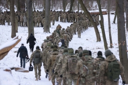 Vấn đề Ukraine: Tổng thống Zelensky triệu tập họp an ninh, Australia cảnh báo nguy chết chóc