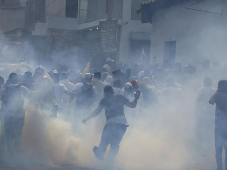 Venezuela: Mỹ áp lệnh trừng phạt, gia tăng sức ép với Tổng thống Maduro