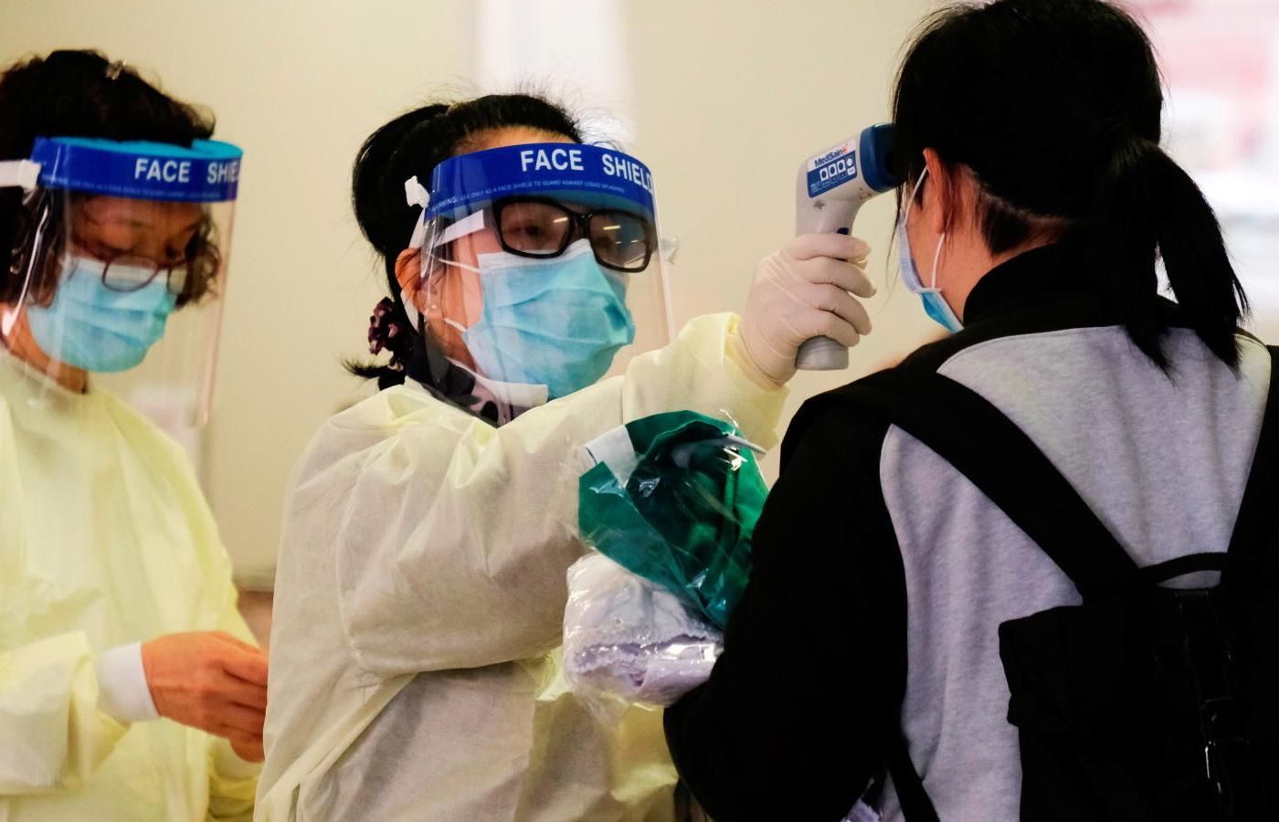 Bệnh nhân Hong Kong đầu tiên tử vong, Malaysia xác nhận đã có công dân nhiễm bệnh