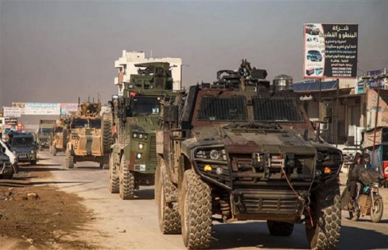 Diễn biến mới ở tỉnh Idlib: Quân đội Syria tiến vào thị trấn chiến lược, Thổ Nhĩ Kỳ điều xe bọc thép