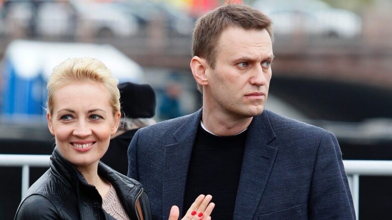 EU lại chỉ trích Nga, Canada bày tỏ quan ngại, Moscow phóng thích vợ ông Navalny