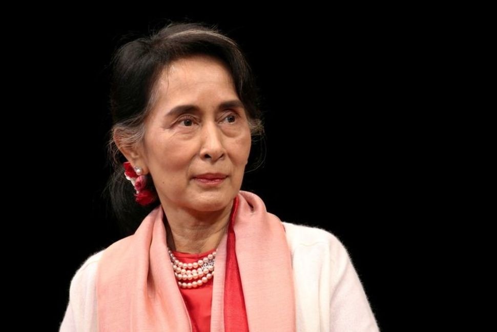 Tình hình Myanmar: Quân đội trả tự do cho nhiều thủ hiến, đảng NLD kêu gọi thả cho bà Aung Suu Kyi, Nga theo dõi sát