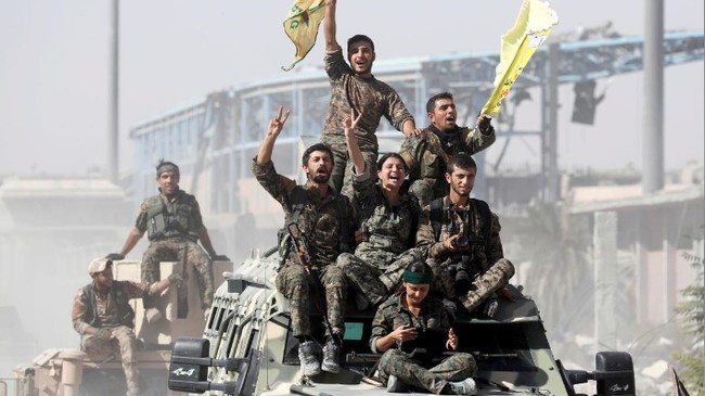 Tình hình Syria: Giữa lúc Nga tìm cách giảm căng thẳng, lực lượng người Kurd có động thái mới ở Đông Bắc