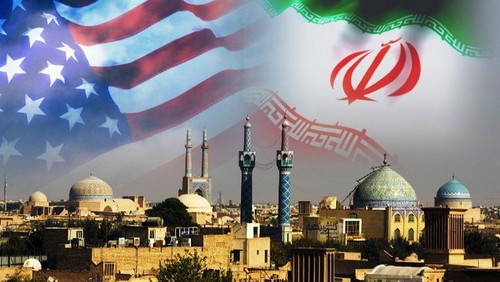 Mỹ hối thúc Iran gặp mặt trực tiếp, gióng chuông báo động. (Nguồn: PBS)
