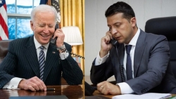 Tổng thống Mỹ Joe Biden có thái độ gì với lời mời của người đồng cấp Ukraine?