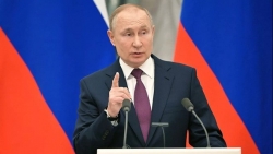 Tổng thống Nga đổ lỗi cho Ukraine, thông báo ý định về binh sĩ ở Belarus