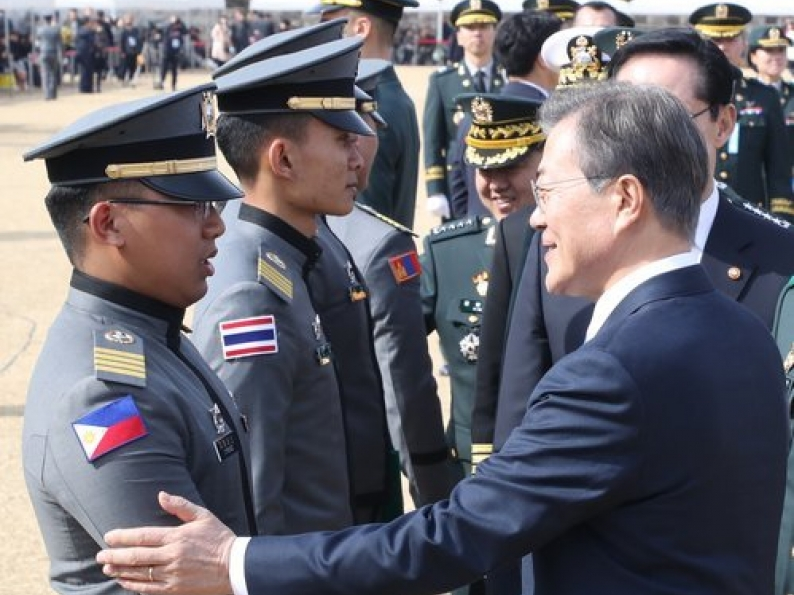 ​Tổng thống Hàn Quốc kêu gọi đối thoại cùng lúc với tăng cường răn đe Triều Tiên