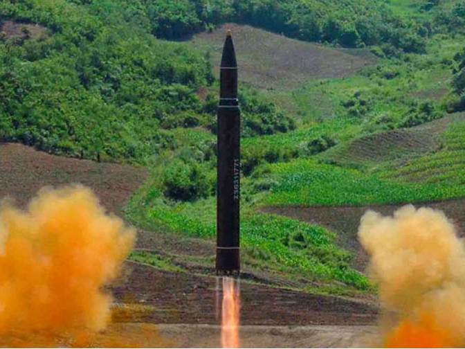 ​Tình báo Hàn Quốc xác nhận Triều Tiên đang khôi phục hoạt động tên lửa