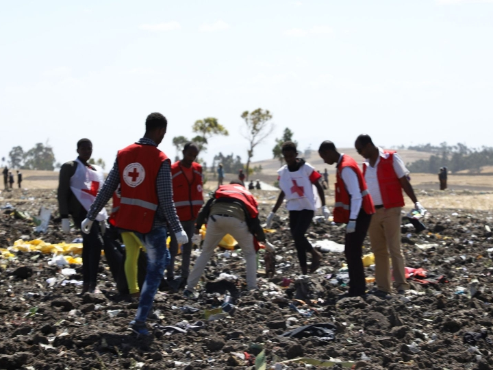 Vụ rơi máy bay ở Ethiopia: Các nước bày tỏ lời chia buồn với gia đình nạn nhân xấu số