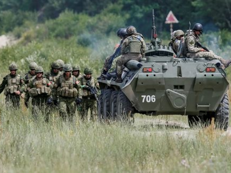 Canada duy trì 200 binh sĩ tại Ukraine thêm 3 năm