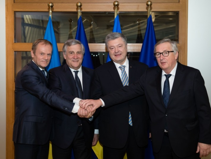 Ukraine tin rằng EU đang ủng hộ Tổng thống Petro Poroshenko