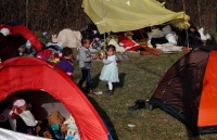 EU cân nhắc tiếp nhận trẻ em di cư ở Hy Lạp, Tổng thống Erdogan tiếp tục đến Brussels