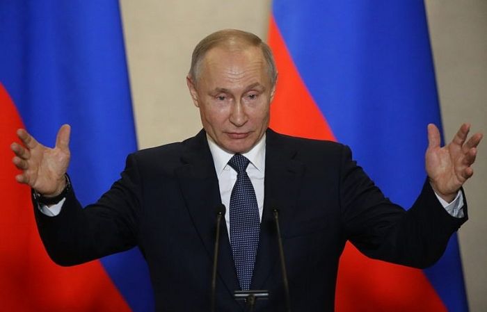 Bất chấp Covid-19, Tổng thống Putin cam kết thực hiện kế hoạch tái trang bị quân đội