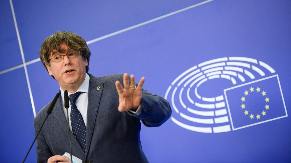 Nghị viện châu Âu tước quyền miễn trừ truy tố với cựu Thủ hiến Catalonia, Tây Ban Nha nói gì?