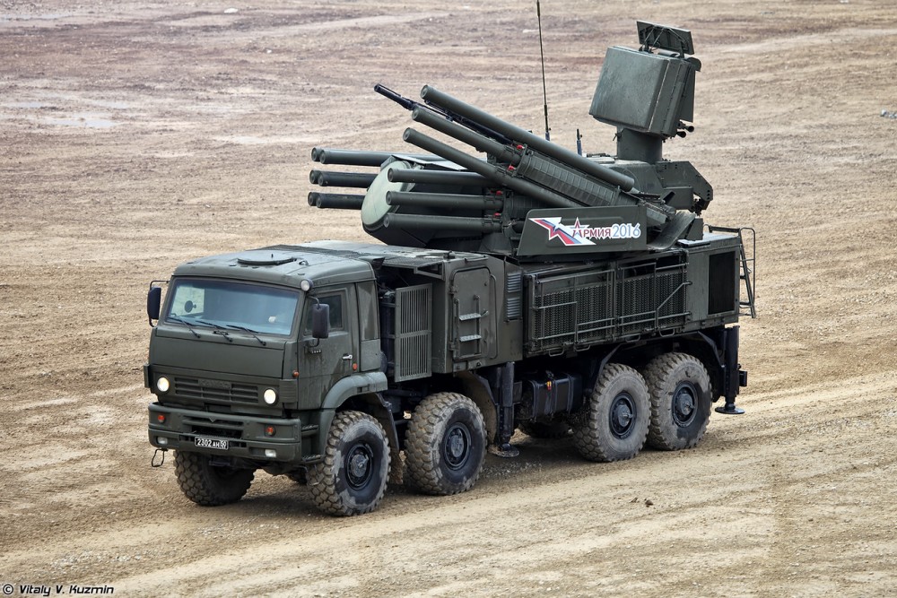 Tấn công quy mô lớn ở Syria, Pantsir-S1 của Nga 'xuất chiến', đả bại hàng chục UAV