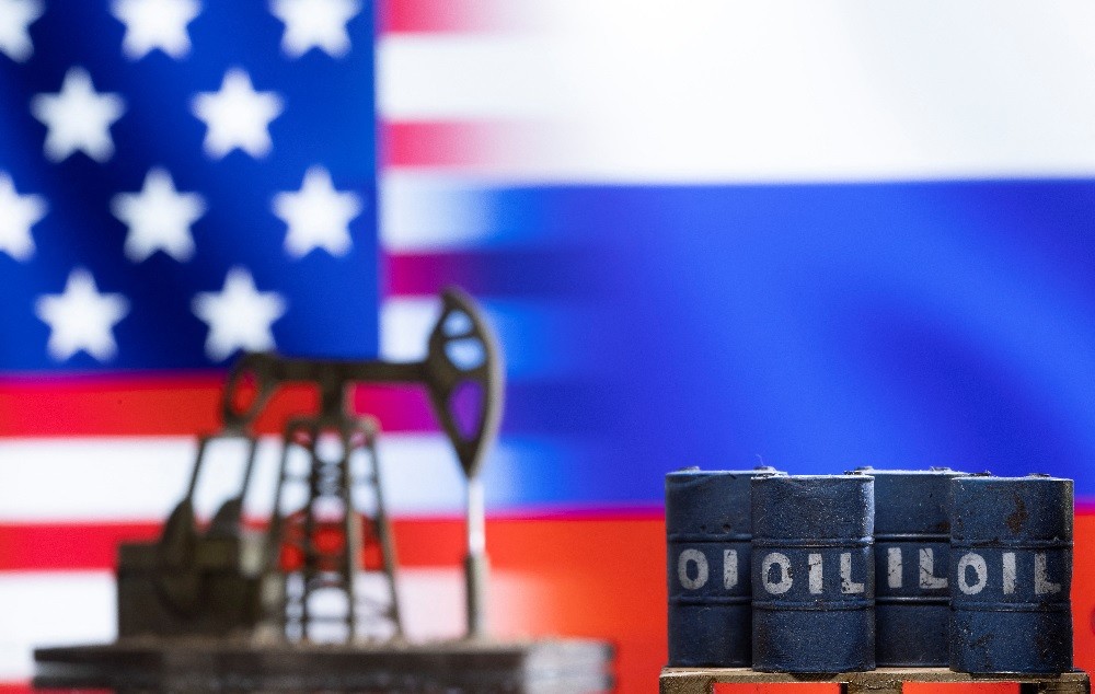 Mỹ chính thức ra lệnh cấm nhập khẩu dầu Nga, Anh-EU nêu kế hoạch tương ứng. (Nguồn: Reuters)