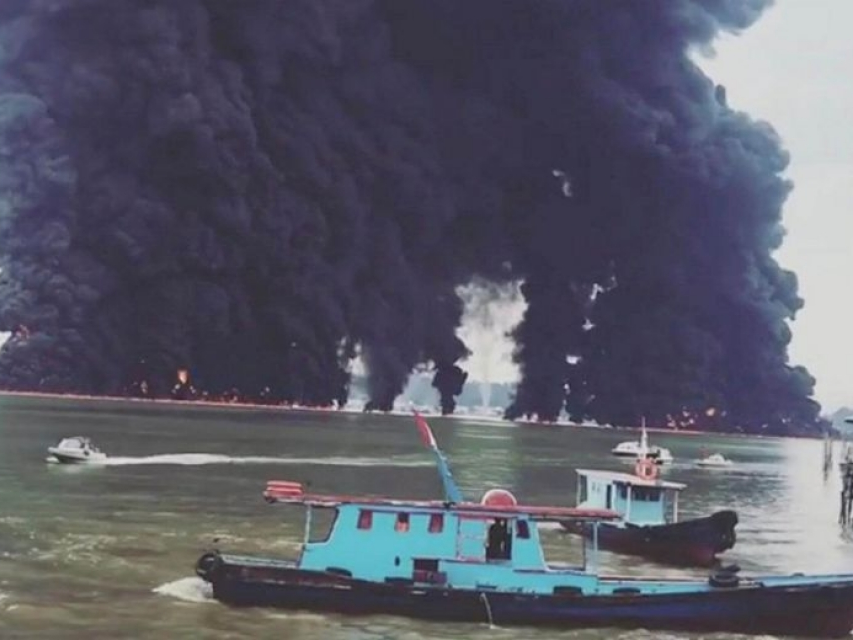 ​Indonesia tuyên bố tình trạng khẩn cấp sau sự cố tràn dầu