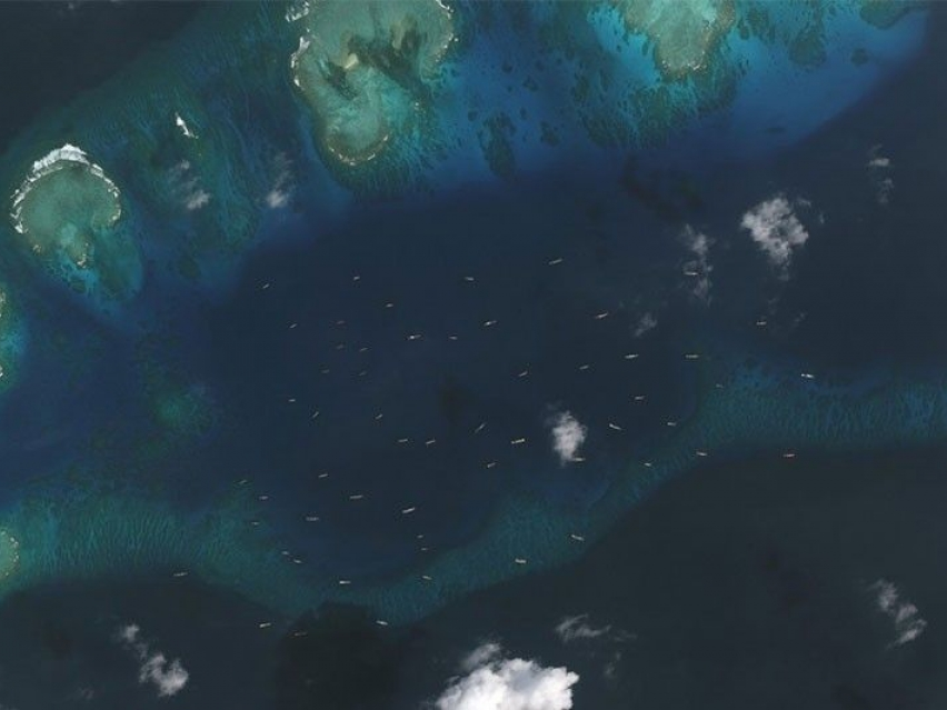 ​Tàu Trung Quốc tập trung quanh đảo Thị Tứ, ​Tướng Philippines lo ngại