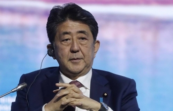 Thủ tướng Nhật Bản hoãn chuyến thăm Nga vào tháng 5