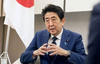 Thủ tướng Nhật Bản cân nhắc ban bố tình trạng khẩn cấp, Trung Quốc ghi nhận 78 ca nhiễm Covid-19 không có triệu chứng