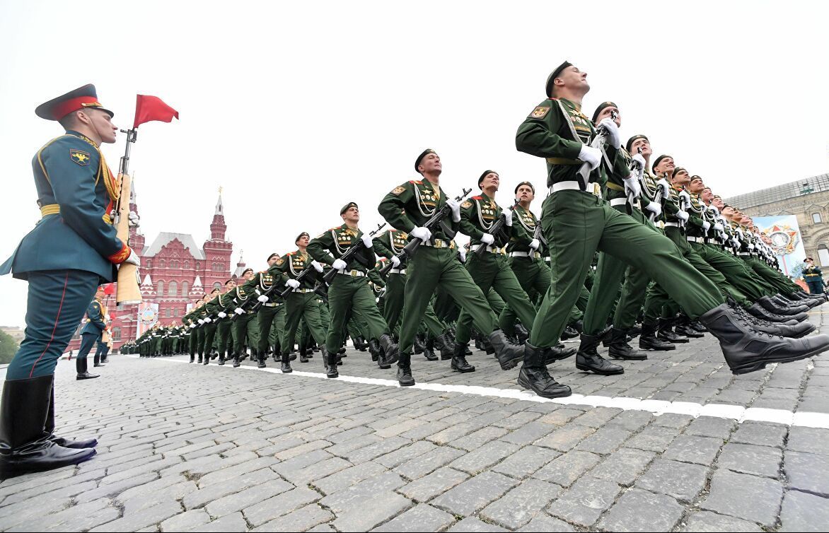 Dịch Covid-19 lây lan mạnh, Nga chính thức hoãn diễu binh kỷ niệm 75 năm Chiến thắng phát xít