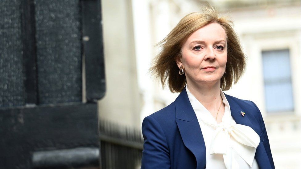 Cuộc đua chức Thủ tướng Anh: Ngoại trưởng Liz Truss giành lợi thế