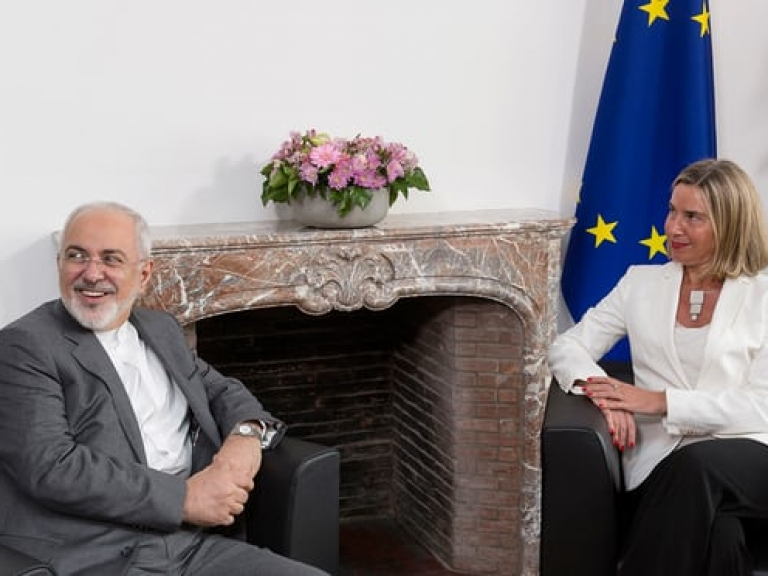 EU tìm giải pháp cứu thỏa thuận hạt nhân Iran