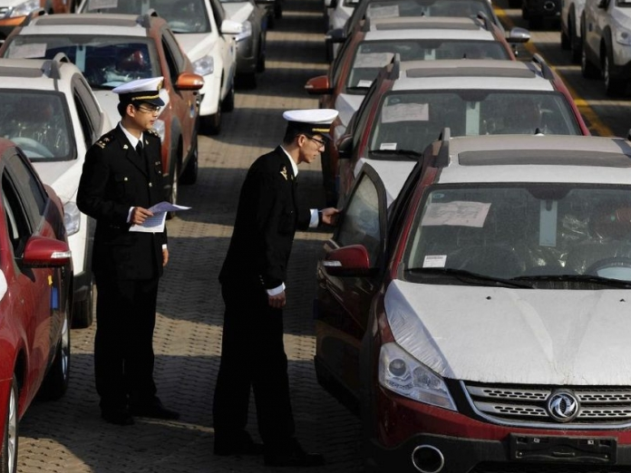 ​Nhật, Trung phản đối kế hoạch áp thuế nhập khẩu ô tô của Mỹ