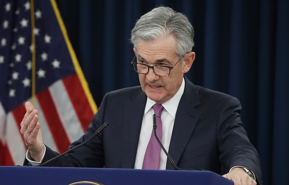 Chủ tịch Fed bị phàn nàn vì không giảm lãi suất, bỏ qua lạm phát thấp