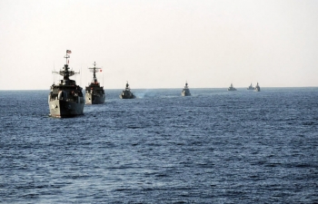 Mỹ bắt giữ nhiều nhà khoa học Iran, IRGC tuyên bố kiểm soát khu vực phía Bắc eo biển Hormuz
