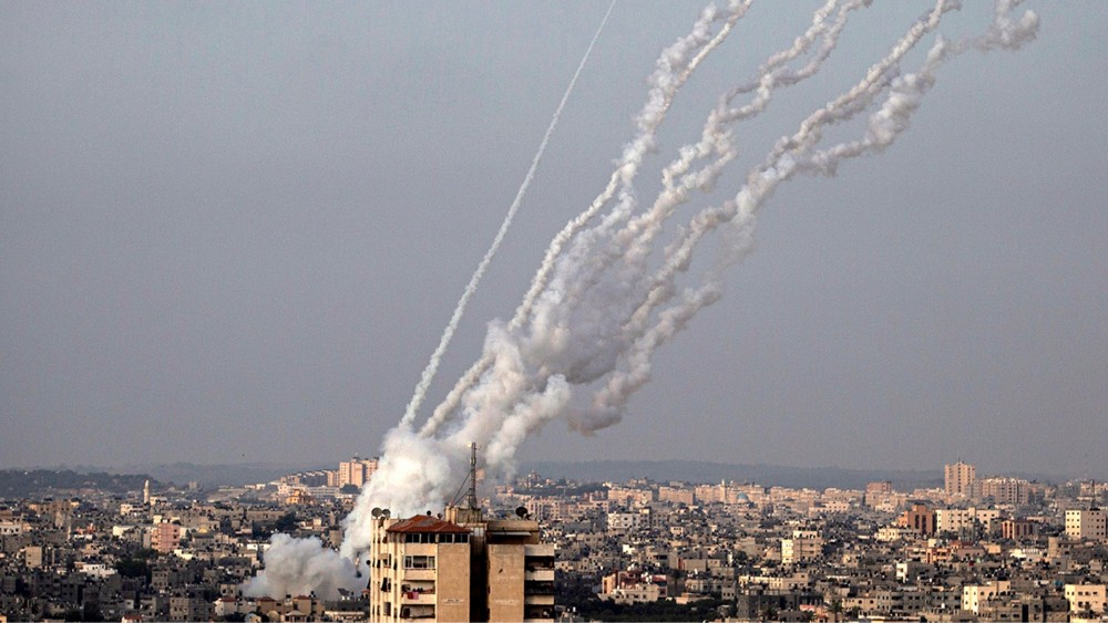 Miền Đông Jerusalem: Hamas phóng tên lửa tấn công, Israel báo động nã rocket trả đũa, Mỹ bảo vệ đồng minh Trung Đông. (Nguồn: AP)