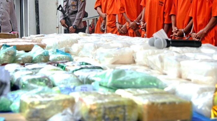 Indonesia triệt phá đường dây buôn ma túy quốc tế lớn