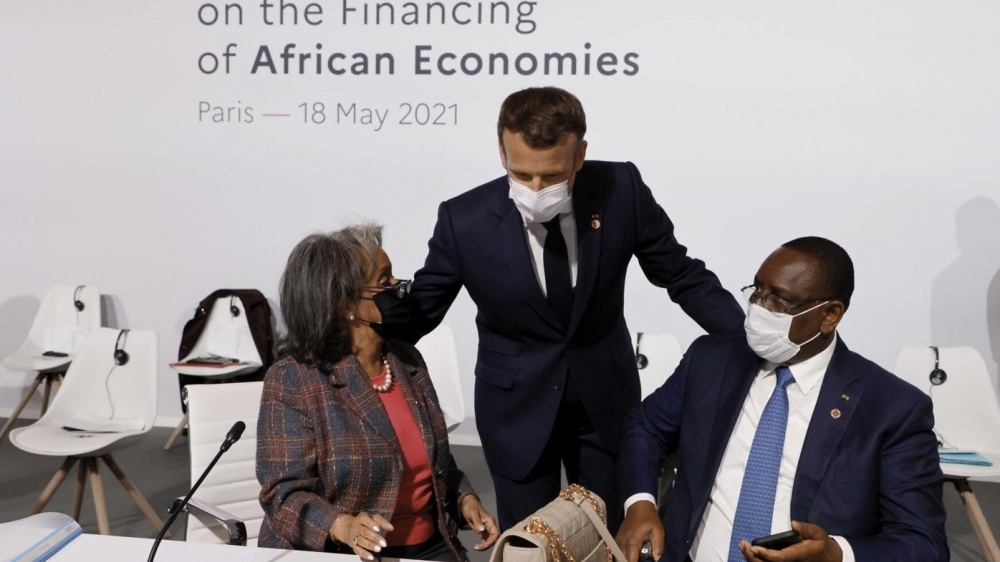 Hội nghị thượng đỉnh ở Paris: Pháp tìm lối thoát nợ cho châu Phi