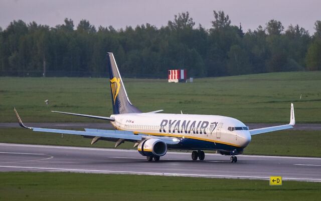 Vụ máy bay Ryanair: Belarus nói nhận thư đe dọa từ Hamas, phe đối lập 'cầu viện Mỹ', Nga bị lôi vào cuộc. (Nguồn: AP)