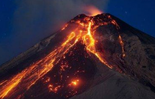 ​Guatemala: Hàng chục người thương vong và mất tích do núi lửa phun trào