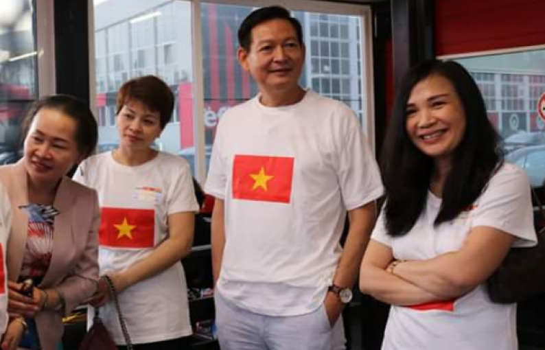 Cộng đồng người Việt tại Bulgaria và Romania giao lưu văn hóa - thể thao