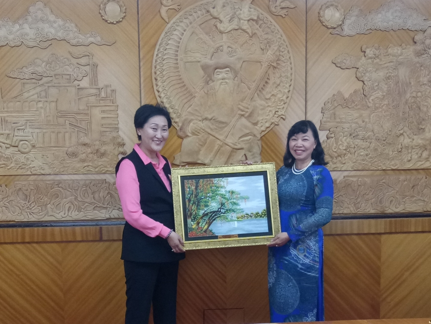 Thúc đẩy hợp tác giáo dục, văn hóa và khoa học công nghệ Việt Nam - Mông Cổ