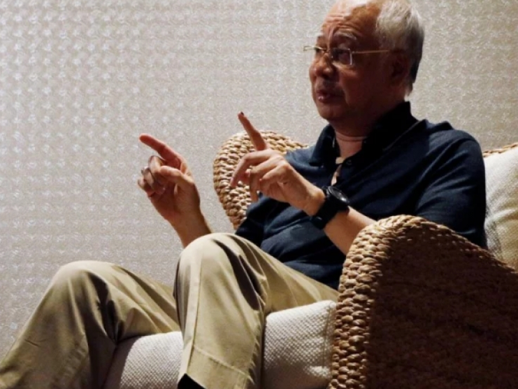 Malaysia phong tỏa nhiều tài khoản ngân hàng liên quan đến cựu Thủ tướng Razak