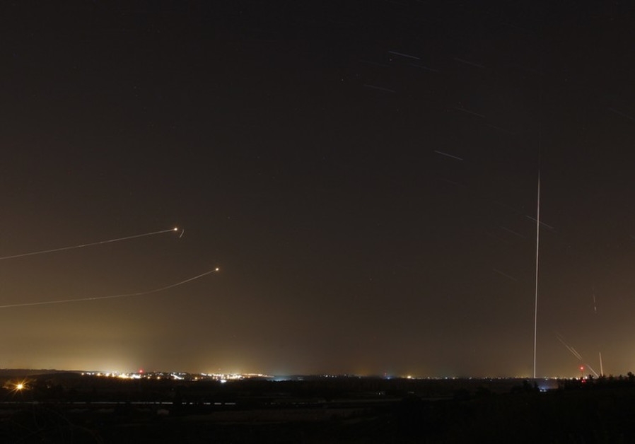 Israel: Rocket phóng từ Syria nhằm vào Cao nguyên Golan