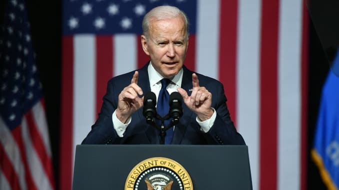 Tổng thống Mỹ Biden tung 'chiêu' với Trung Quốc, nới danh sách trừng phạt gần gấp đôi. (Nguồn: AFP)