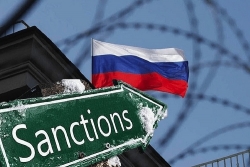 Đức bắt giữ một nhà khoa học Nga, EU gia hạn trừng phạt Moscow