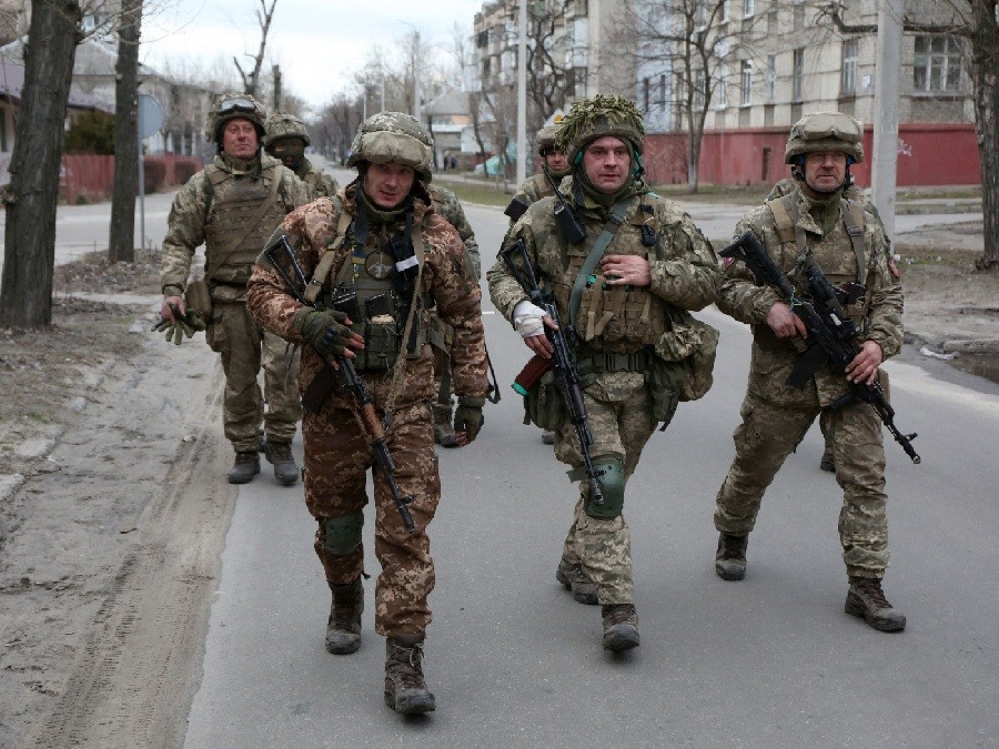 Tình hình Ukraine: Kiev nói nguy cơ phải rút quân khỏi Severodonetsk, một vùng lên kế hoạch trưng cầu dân ý gia nhập Nga?