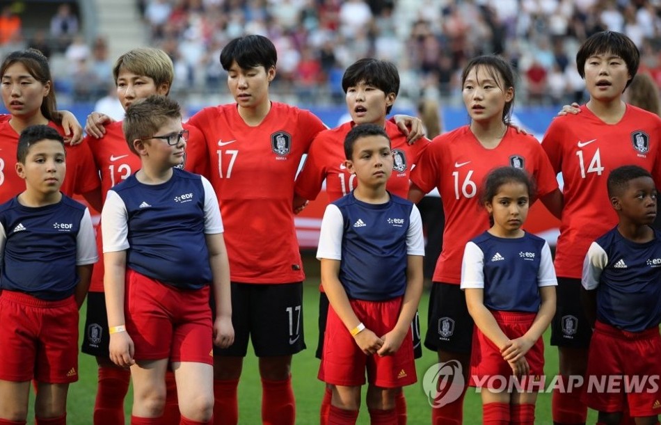 Hàn Quốc ấp ủ kế hoạch cùng Triều Tiên đăng cai World Cup bóng đá nữ 2023